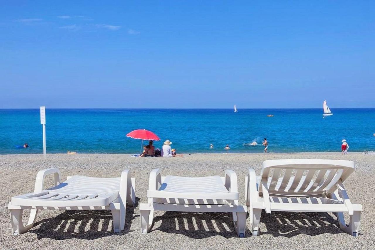 Pizzo Beach Club Lejlighed Eksteriør billede