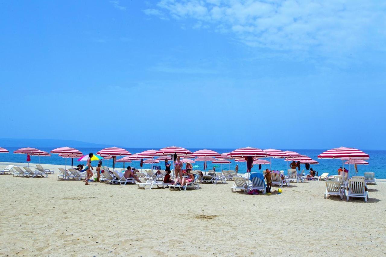 Pizzo Beach Club Lejlighed Eksteriør billede