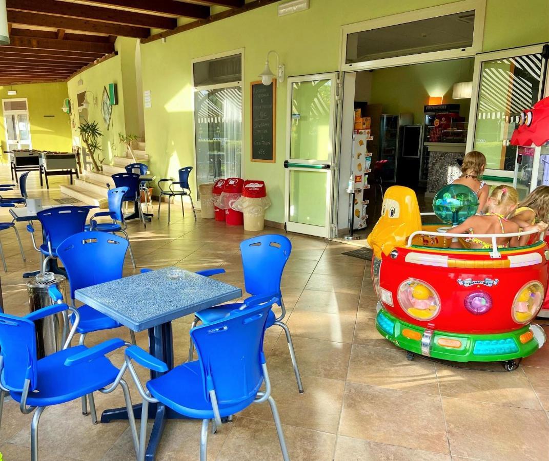 Pizzo Beach Club Lejlighed Eksteriør billede