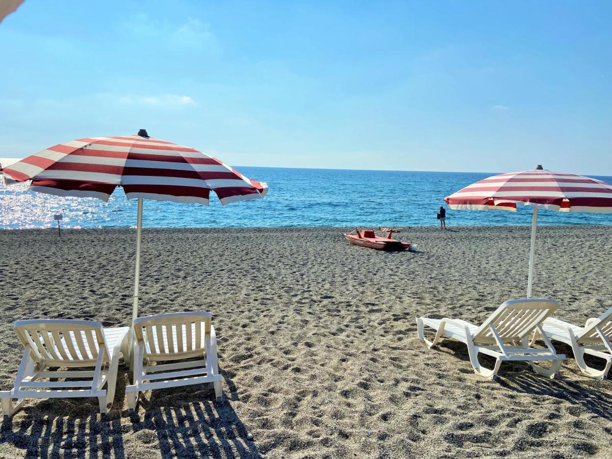Pizzo Beach Club Lejlighed Eksteriør billede